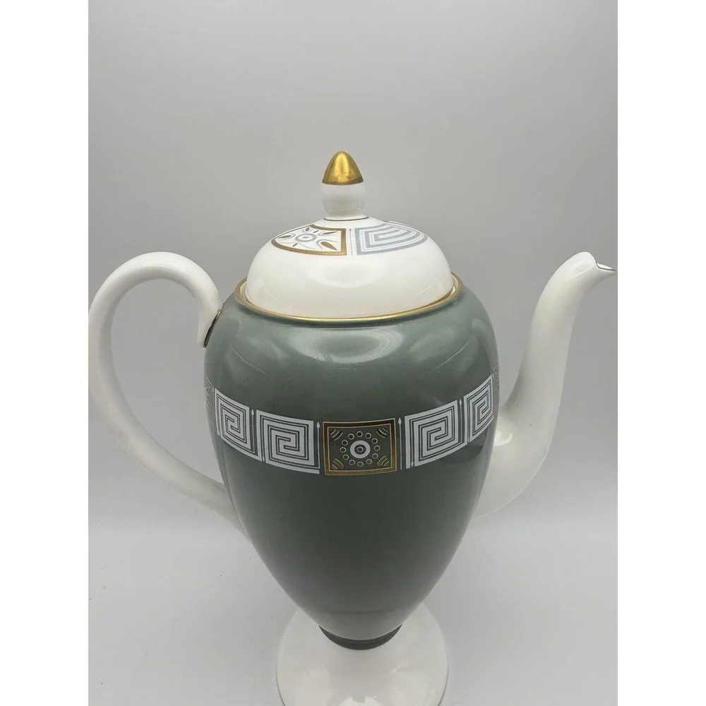 Wedgwood Asia R4310 Bone China Lidded Teapot Sage Green England
